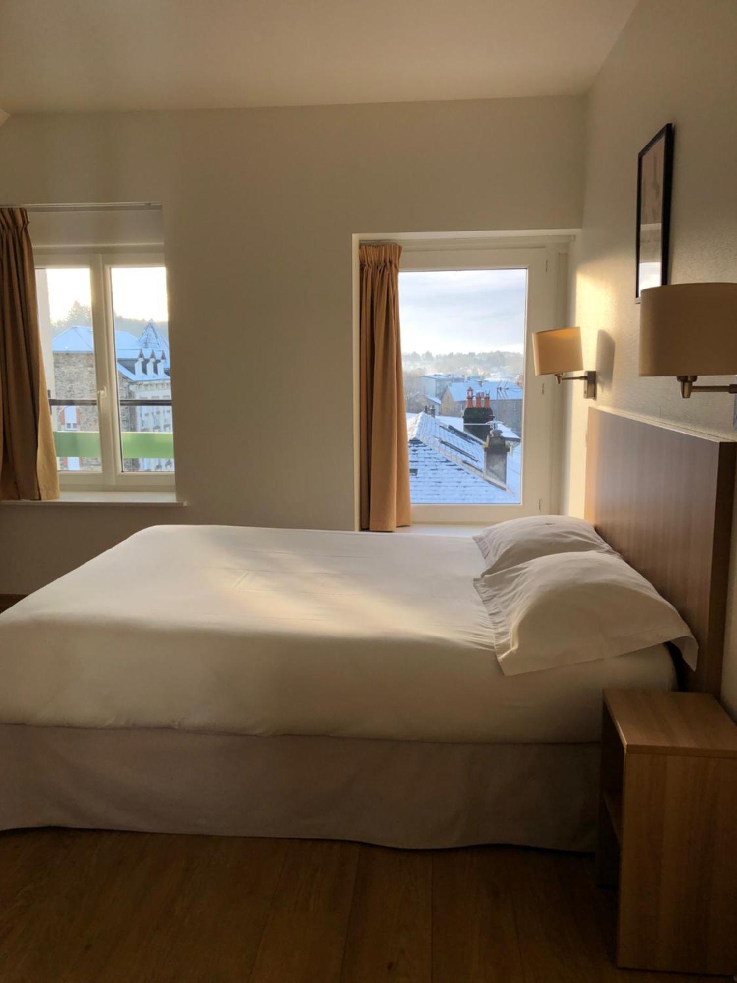 Le Grand Hotel Ussel "Nouvelle Gerance 2023" Esterno foto