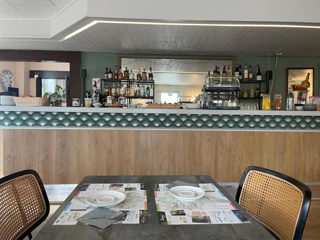 Le Grand Hotel Ussel "Nouvelle Gerance 2023" Esterno foto